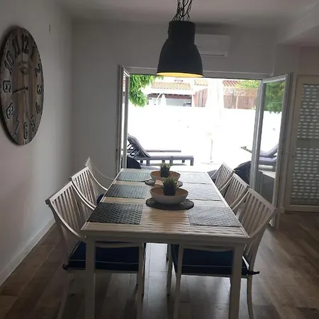 Marina Village Holiday home *