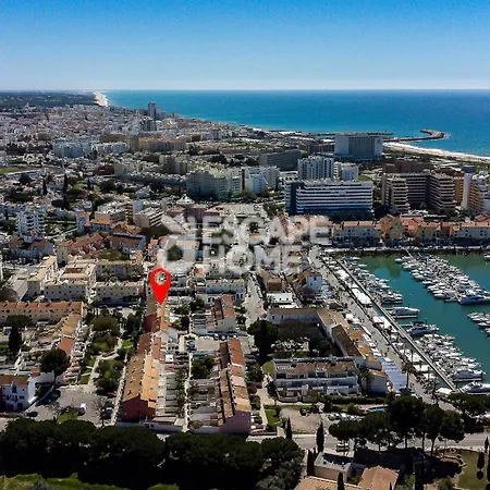 בית נופש Marina Village *