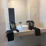 Marina Village Βιλαμούρα